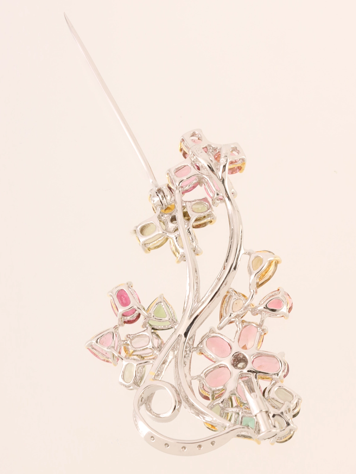 高品質の人気 Selection 18Kトルマリンダイヤモンドフラワーモチーフ Jewelry アクセサリー